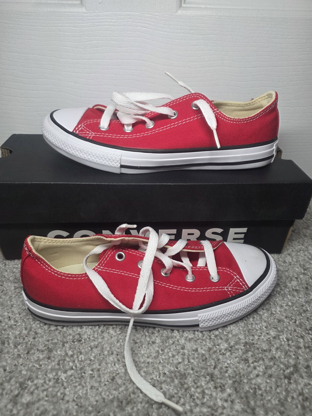 CONVERSE Size 2 Youth All Star Red Low-top Canvas Shoes Sneakers Kids 3J236c